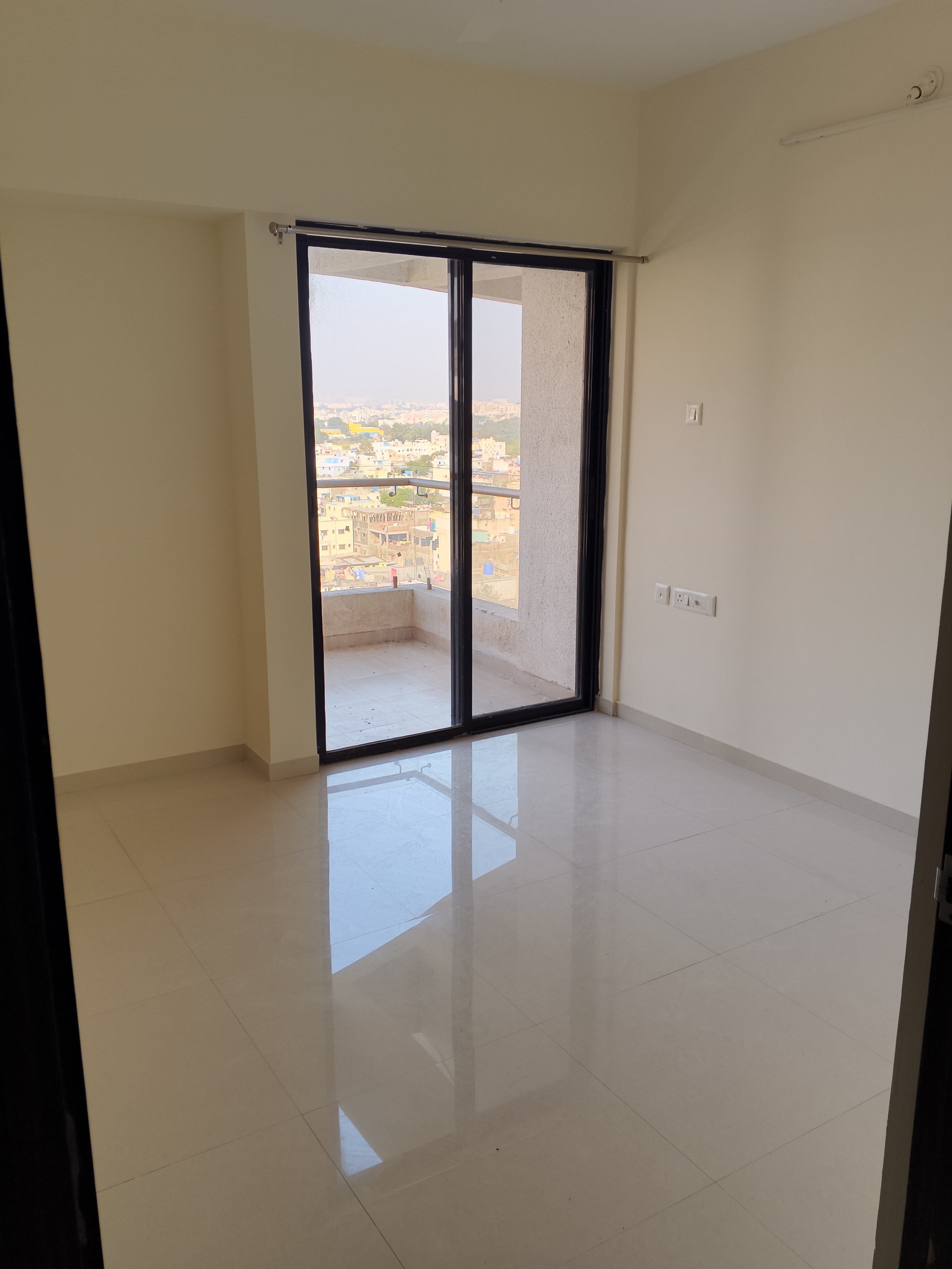 3 BHK 1400 Sq.Ft. Apartment in Vedant Kingston Atlantis