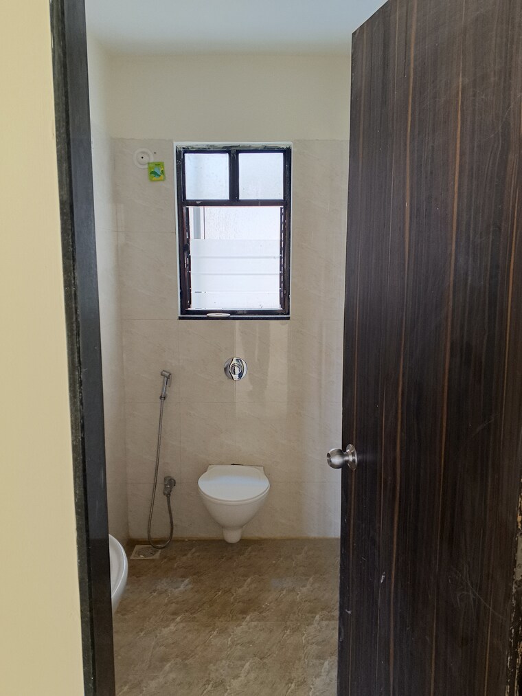 Bathroom, vedant-kingston-atlantis 3 Bedroom 1400 Sq.Ft. Apartment In Nibm Annexe Pune 9621194