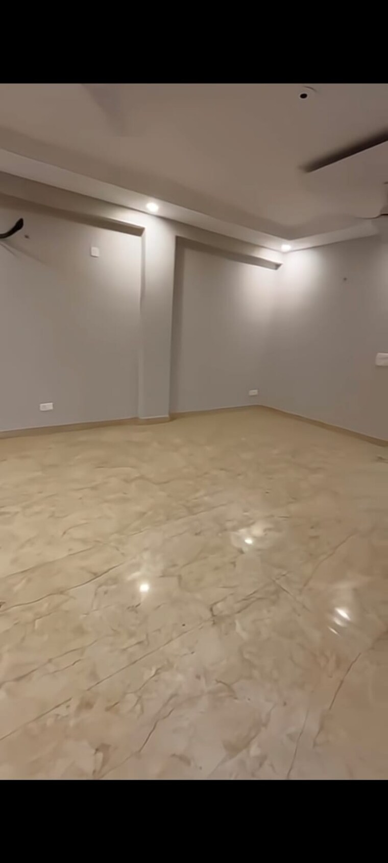 Room, saket 3 Bedroom 1200 Sq.Ft. Builder Floor In Saket Delhi 9621287