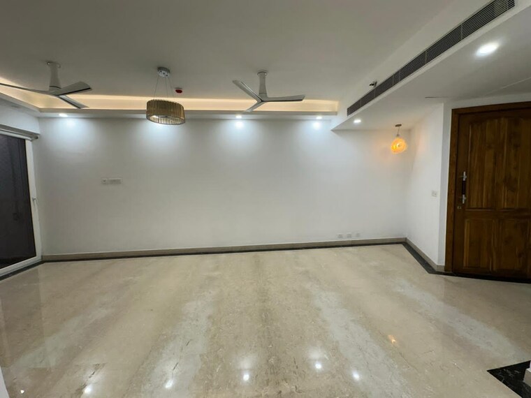 Room, supertech-orb 3.5 Bedroom 2526 Sq.Ft. Apartment In Sector 74 Noida 9621361