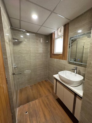 Bathroom in 3.5 BHK Apartment at Supertech ORB, Sector 74 – for Rent