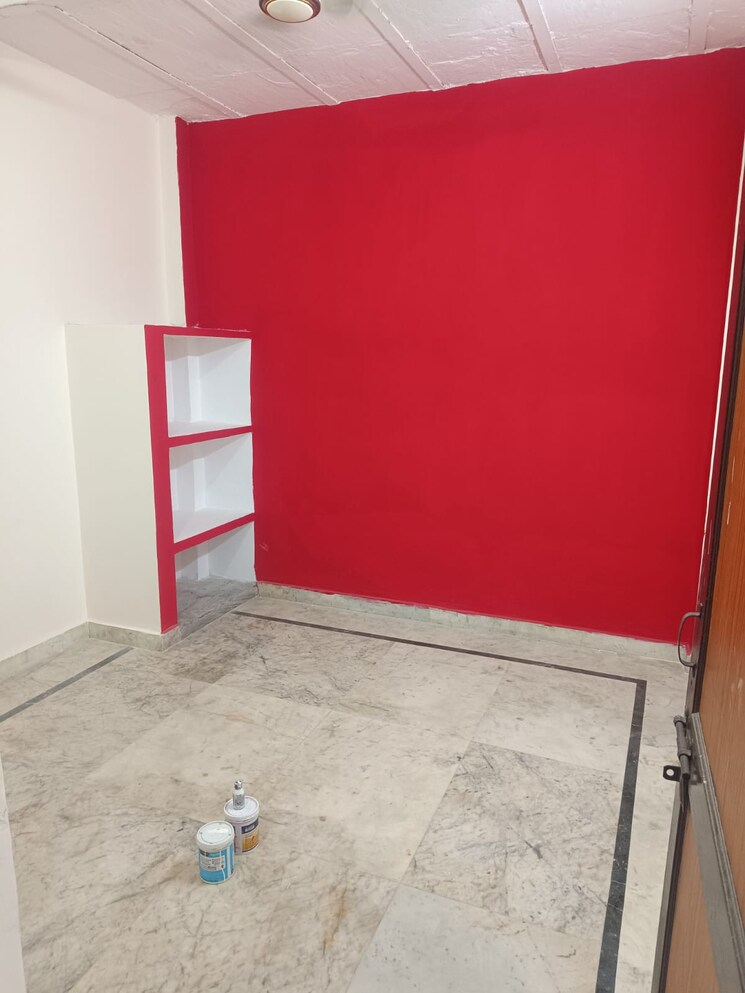 Room, uttam nagar 2 Bedroom 500 Sq.Ft. Builder Floor In Uttam Nagar Delhi 9621316