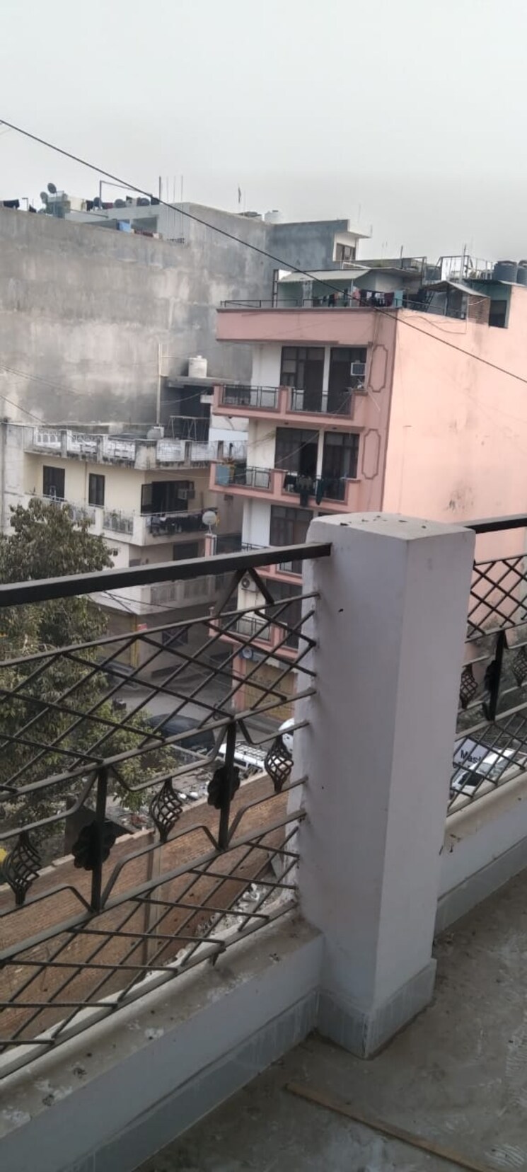 Balcony, mehrauli 2 Bedroom 800 Sq.Ft. Builder Floor In Mehrauli Delhi 9621383
