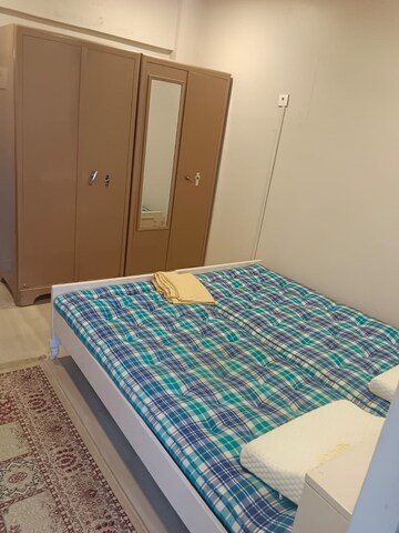 Bedroom in 1 BHK Apartment at Bandra West – for Rent