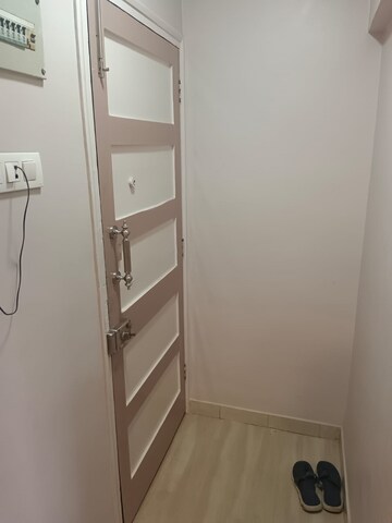  1 BHK Apartment at Bandra West – for Rent