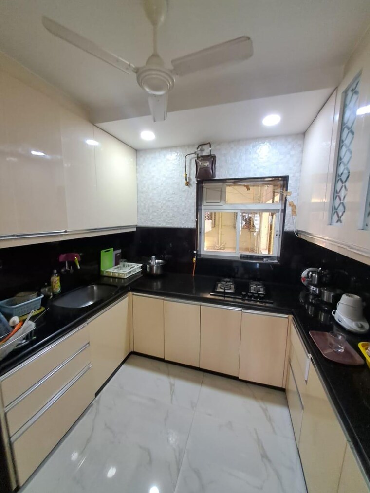 Kitchen, cuffe-castle 3 Bedroom 1608 Sq.Ft. Apartment In Cuffe Parade Mumbai 9621507