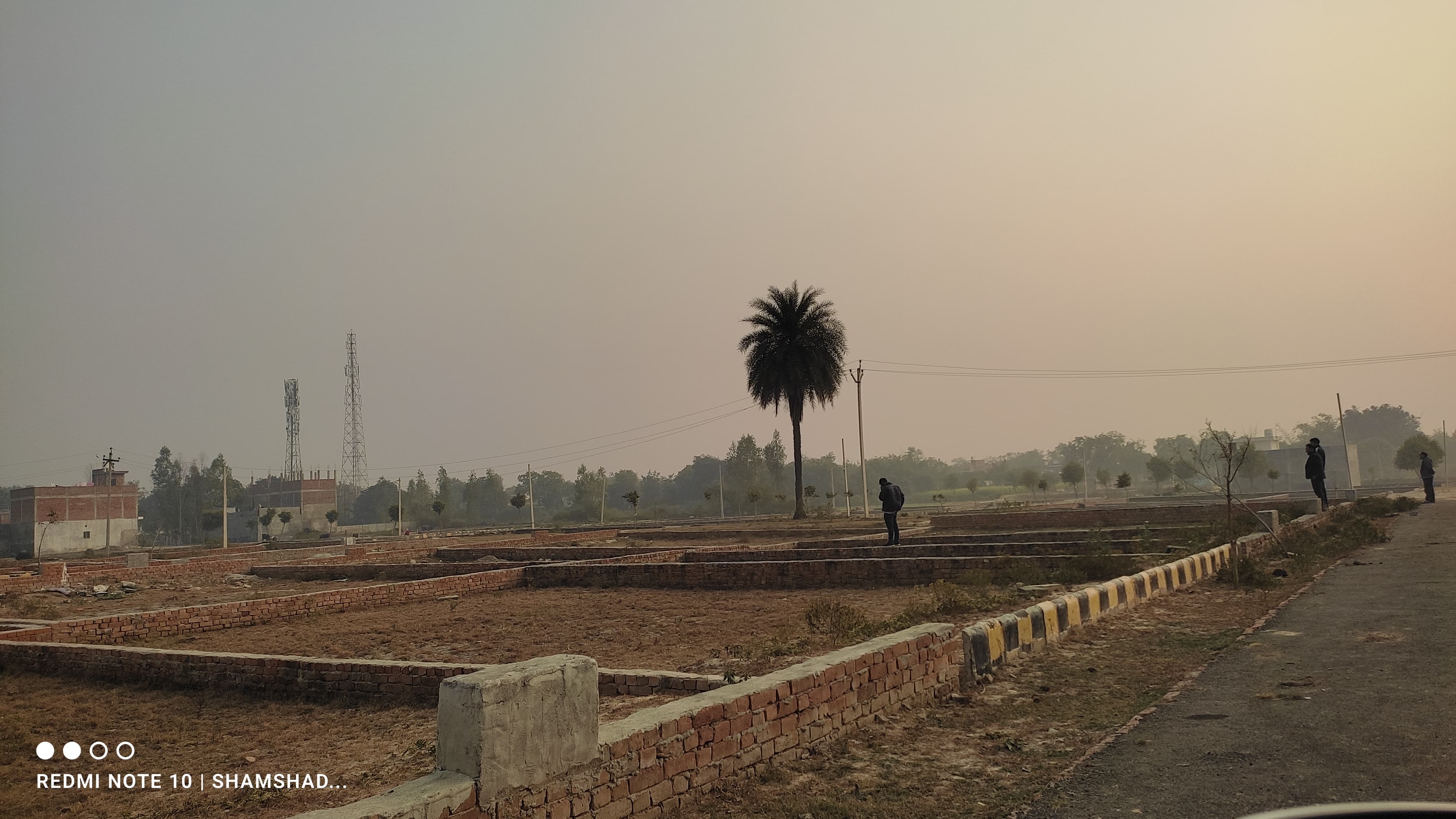 Plot For Sale in Raebareli Road