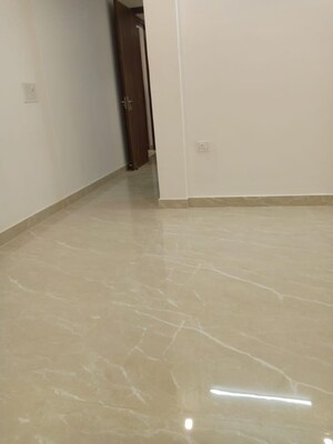 1 BHK Builder Floor For Sale in Saket