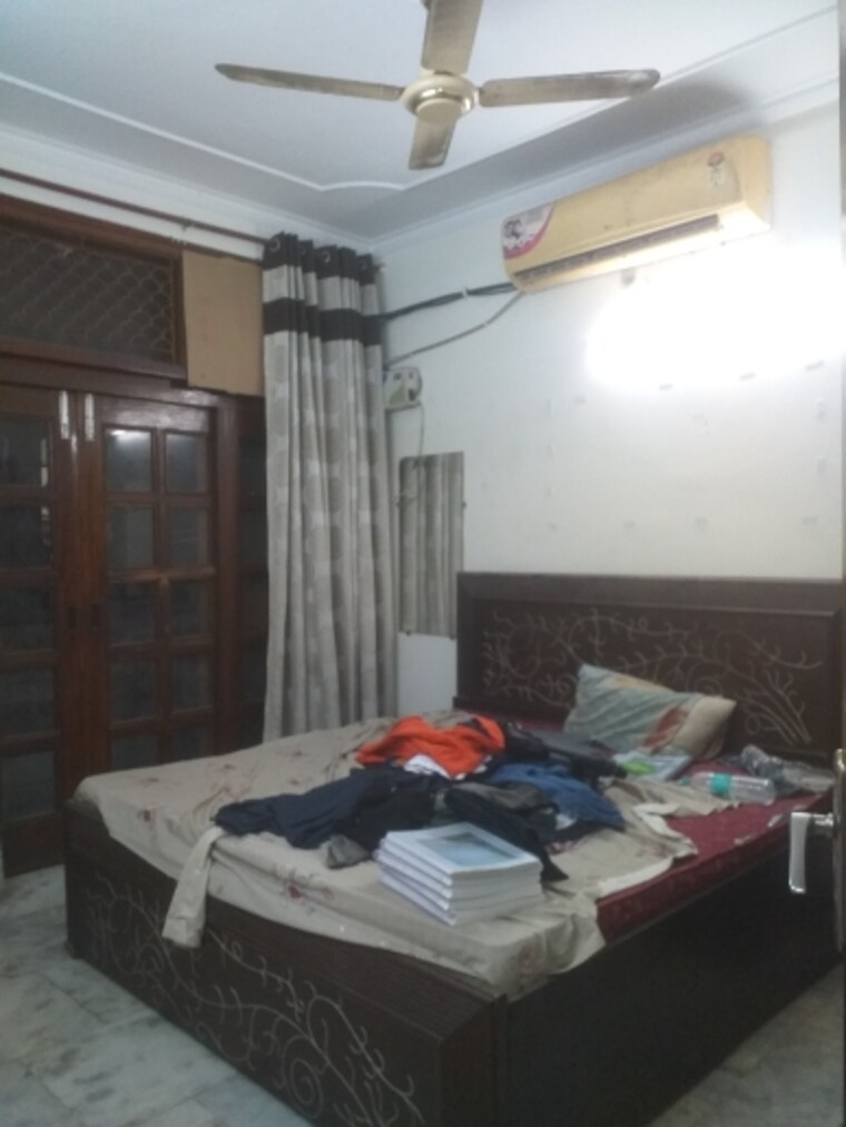 Bedroom, new rajinder nagar 3 Bedroom 1530 Sq.Ft. Builder Floor In New Rajinder Nagar Delhi 9621630