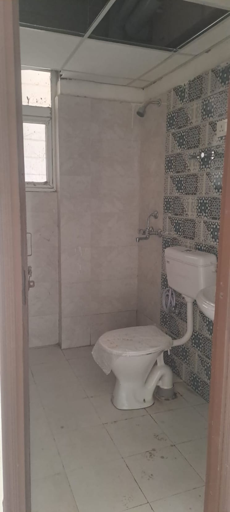 Bathroom, signature-global-proxima 2 Bedroom 685 Sq.Ft. Apartment In Sector 89 Gurgaon 9621577