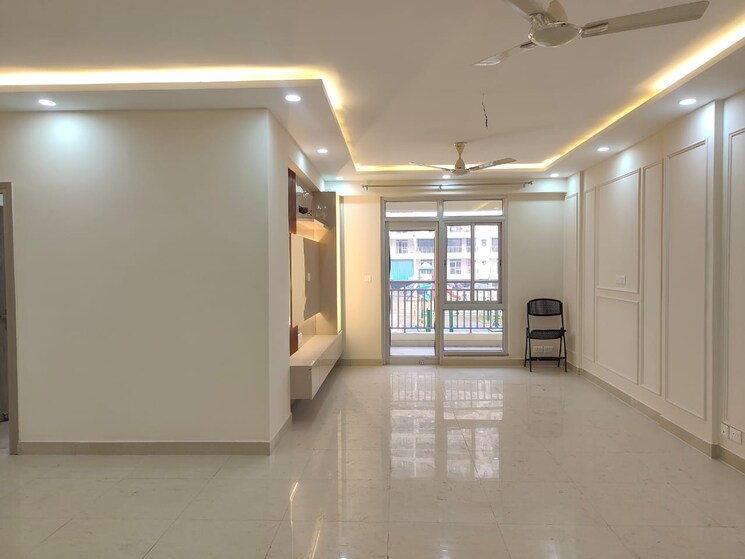 Other, sector 19b dwarka 4 Bedroom 2200 Sq.Ft. Apartment In Sector 19b Dwarka Delhi 9620938