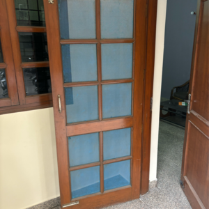 Room in 1 BHK Apartment at RWA Metro Apartments, Sector 52 – for Sale