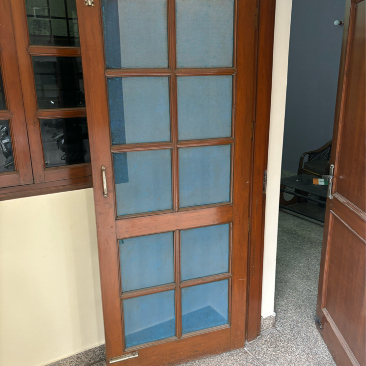 Room, rwa-metro-apartments 1 Bedroom 550 Sq.Ft. Apartment In Sector 52 Noida 9621685