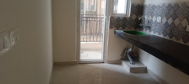 Living Room, signature-global-prime 2 Bedroom 834 Sq.Ft. Apartment In Sector 63a Gurgaon 9621677