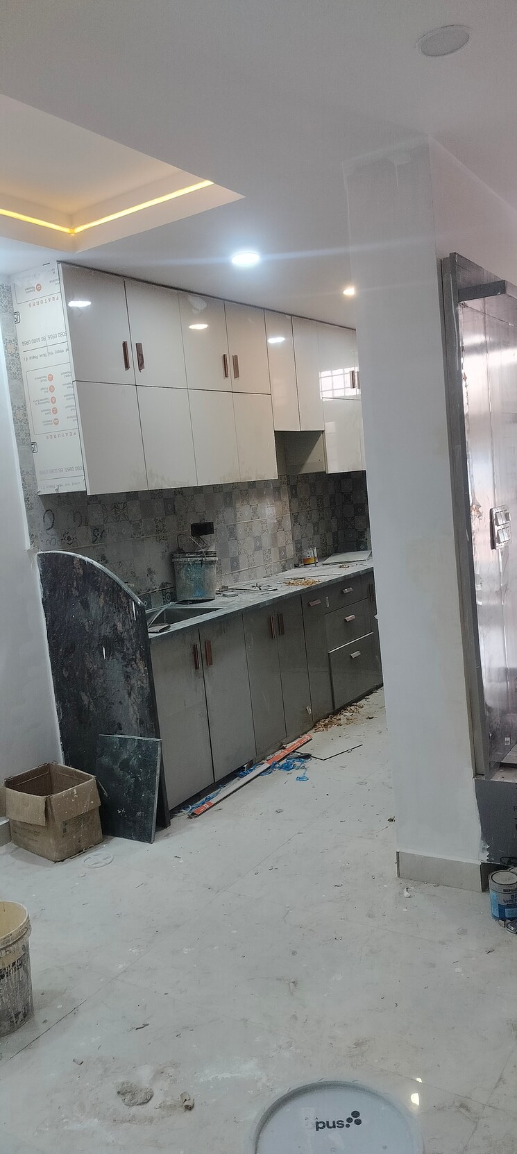 Kitchen, janakpuri 2 Bedroom 1000 Sq.Ft. Apartment In Janakpuri Delhi 9621730