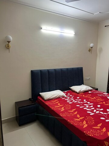 Bedroom in 2 BHK Apartment at Penta Homes, Vip Road – for Rent