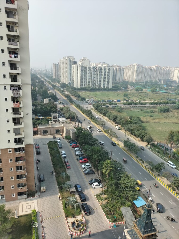 Exterior View, nimbus-the-hyde-park 3 Bedroom 1320 Sq.Ft. Apartment In Sector 78 Noida 9621748