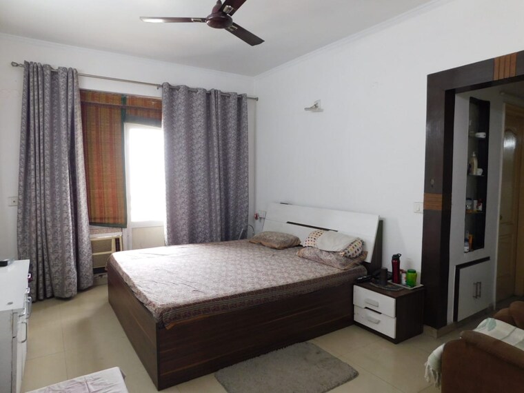 Bedroom, prateek-grand-city 2.5 Bedroom 1155 Sq.Ft. Apartment In Siddharth Vihar Ghaziabad 9621745