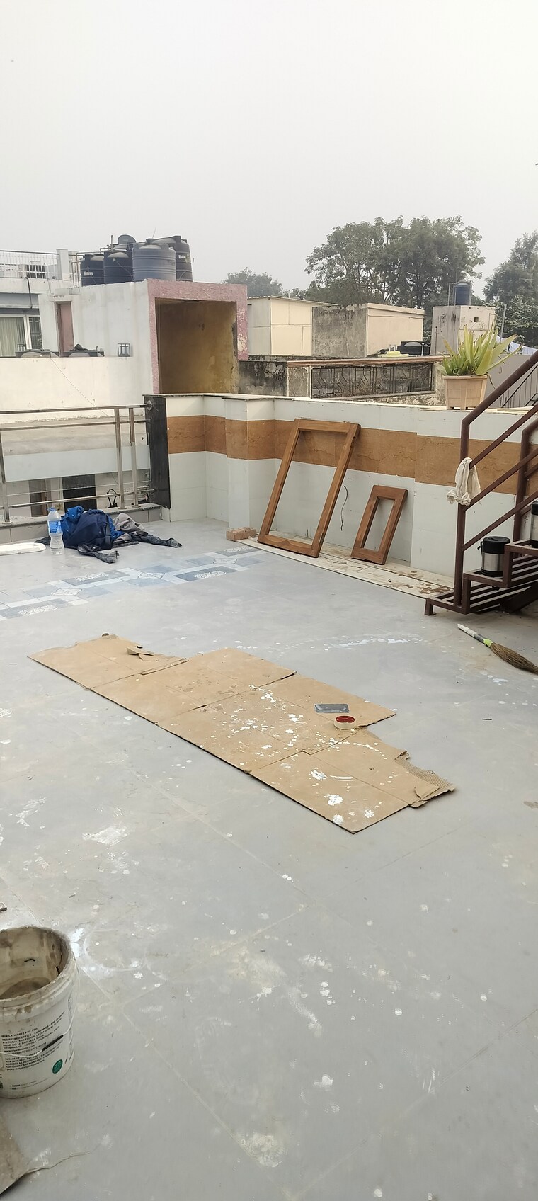 Terrace, janakpuri 2 Bedroom 700 Sq.Ft. Apartment In Janakpuri Delhi 9621841