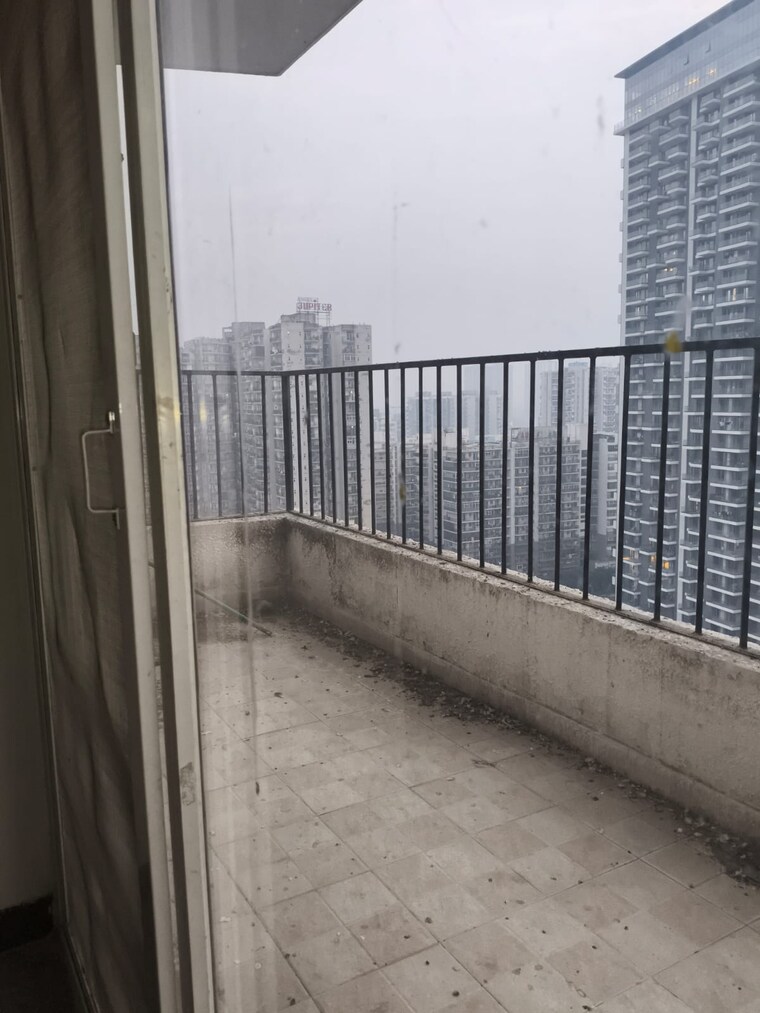 Balcony, gaurs-siddhartham 2 Bedroom 1055 Sq.Ft. Apartment In Siddharth Vihar Ghaziabad 9621851