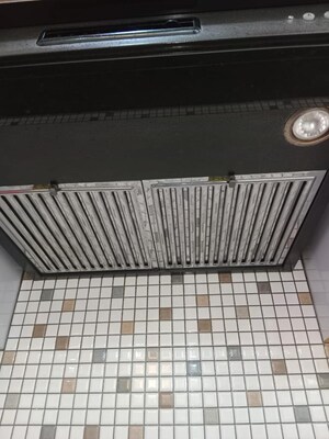 Furnished Amenities in 2 BHK Apartment at Saya Gold Avenue, Vaibhav Khand – for Rent