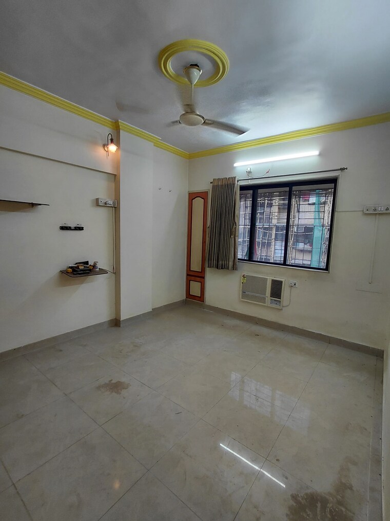 Room, jogeshwari east 1 Bedroom 350 Sq.Ft. Apartment In Jogeshwari East Mumbai 9621845