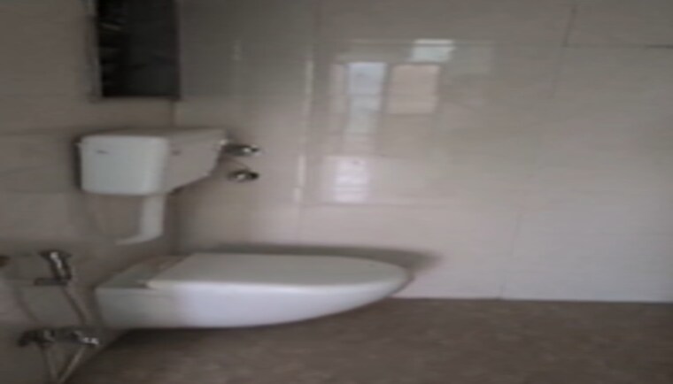 Bathroom, real-homes-vasai 1 Bedroom 450 Sq.Ft. Apartment In Vasai East Palghar 9621840