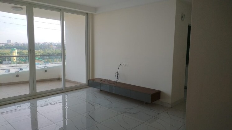 Room, mantri-lithos 3 Bedroom 1875 Sq.Ft. Apartment In Thanisandra Bangalore 9621855