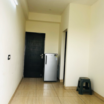 Room in 1.5 BHK Villa at Sector 23a – for Rent