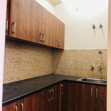 Kitchen in 1.5 BHK Villa at Sector 23a – for Rent