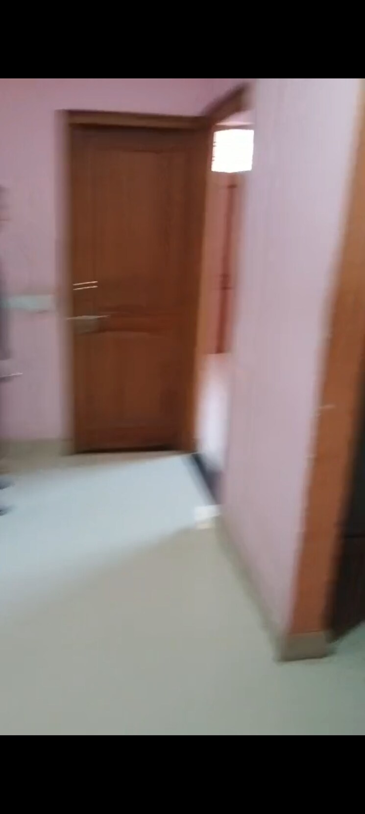 Room, gms road 2 Bedroom 1500 Sq.Ft. Independent House In Gms Road Dehradun 9622096