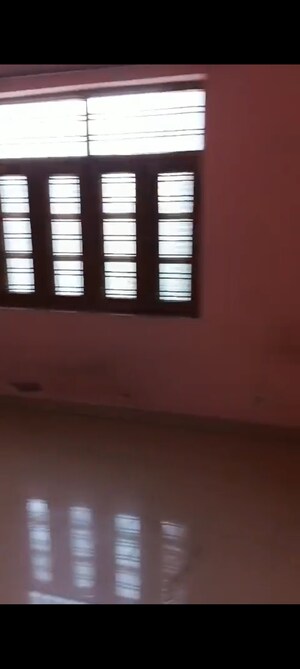 2 BHK Independent House For Rent in Gms Road