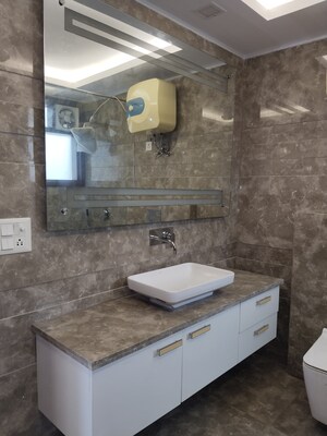 Bathroom in 4 BHK Apartment at Safdarjung Enclave – for Sale