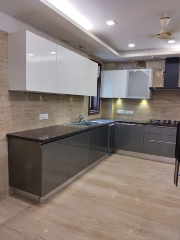 4 BHK Flat for Sale in Safdarjung Enclave, Delhi