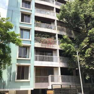 2 BHK Apartment For Rent in Bandra West