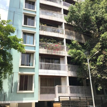 2 BHK Apartment For Rent in Bandra West