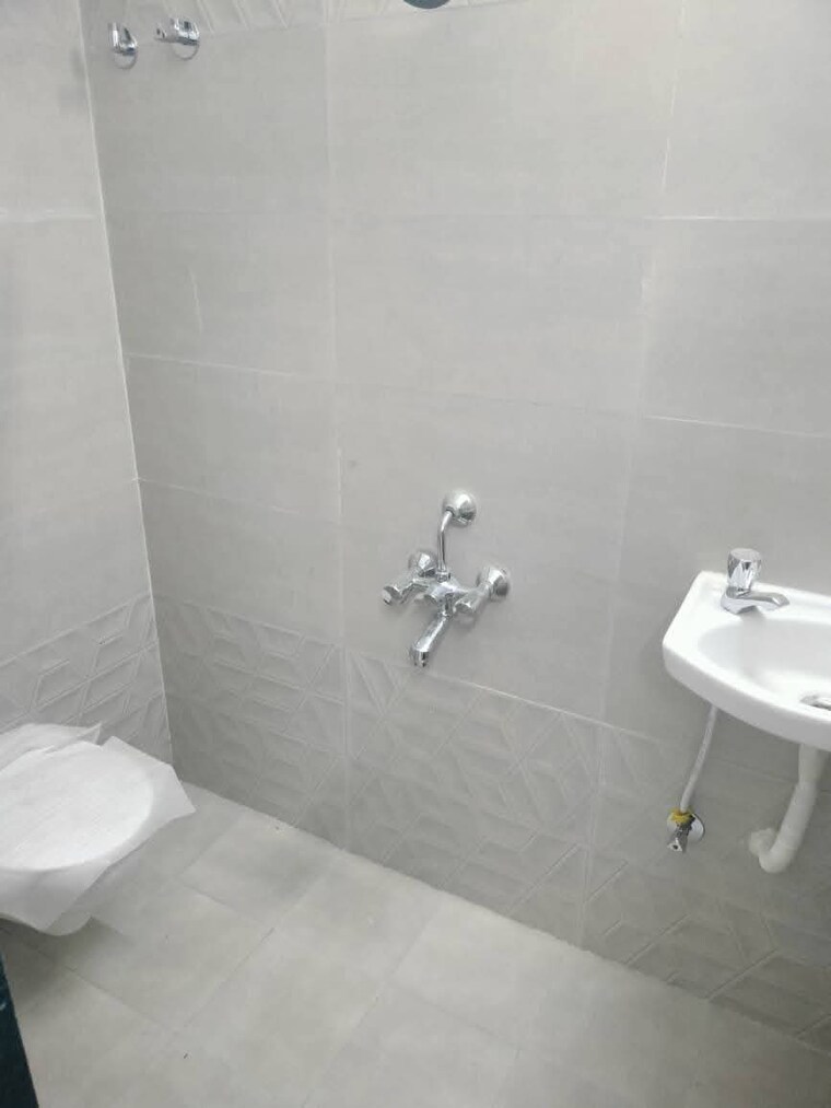 Attached Bathroom, sahajanand-arista 2 Bedroom 695 Sq.Ft. Apartment In Goregaon West Mumbai 9622221