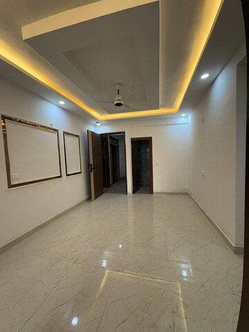 Room in 3 BHK Builder Floor at Vihaan Garden City, Bisrakh Jalalpur – for Sale
