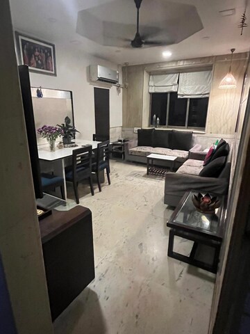Living Room in 2 BHK Apartment at Mahim West – for Rent