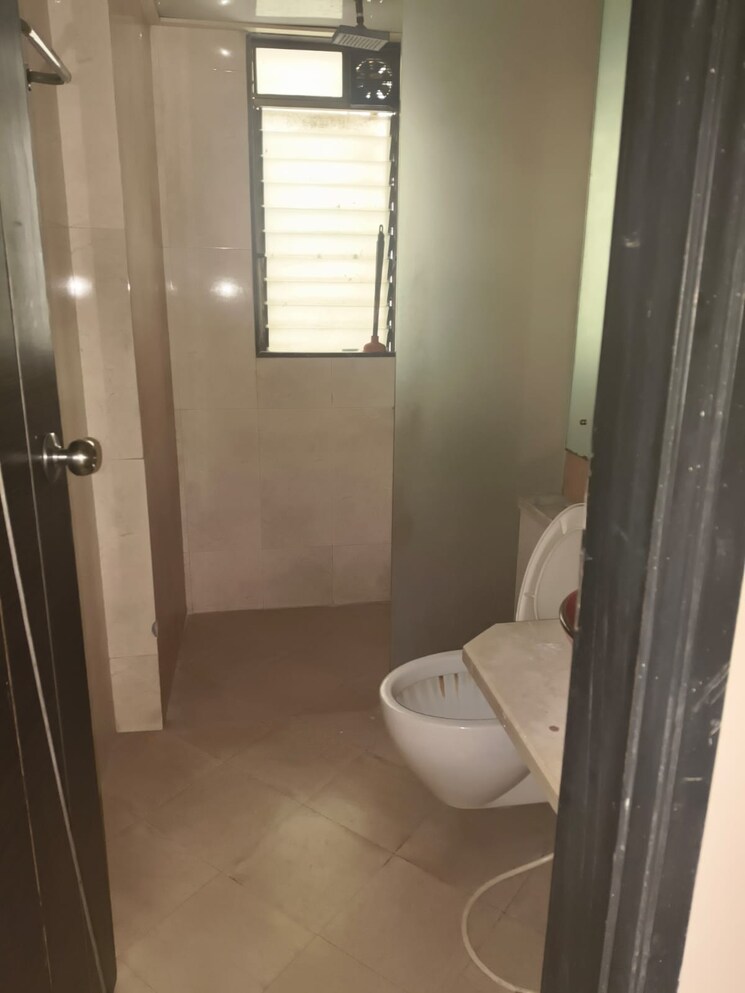 Attached Bathroom, veena-saaz 2 Bedroom 1160 Sq.Ft. Apartment In Kandivali East Mumbai 9622401