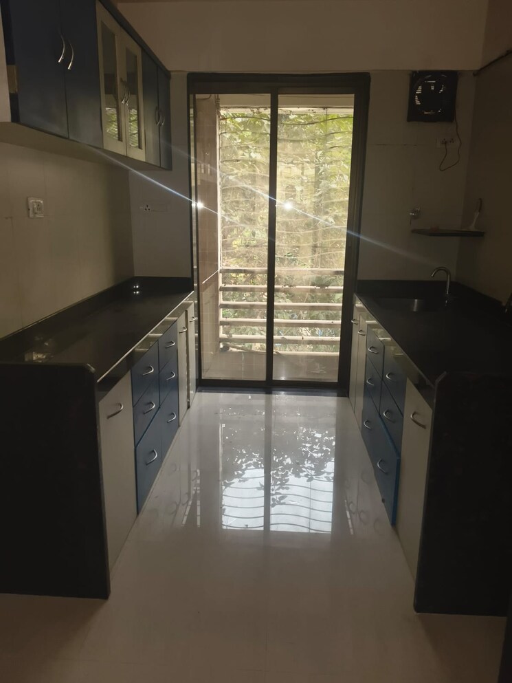 Kitchen, veena-saaz 2 Bedroom 1160 Sq.Ft. Apartment In Kandivali East Mumbai 9622401