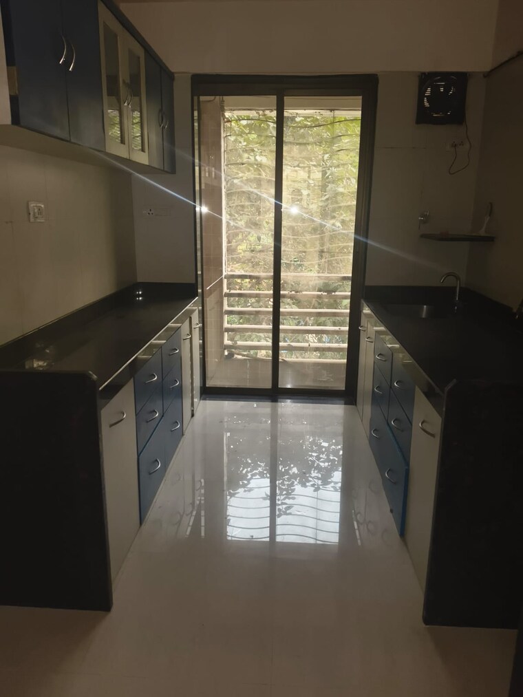 Kitchen, veena-saaz 2 Bedroom 1160 Sq.Ft. Apartment In Kandivali East Mumbai 9622401