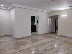 Room in 3 BHK Apartment at Mahindra Windchimes, Bannerghatta Road – for Rent