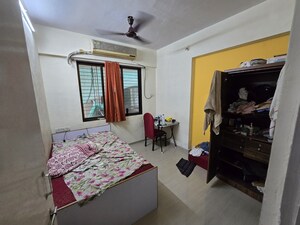 Bedroom in 2 BHK Apartment at Worli – for Rent