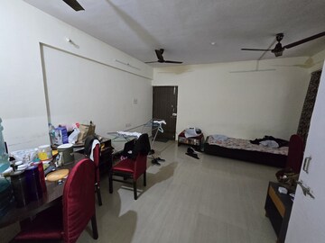 Living Room in 2 BHK Apartment at Worli – for Rent