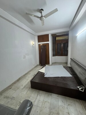 3 BHK Builder Floor For Rent in Shivalik Colony