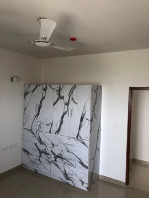 Room in 3 BHK Independent House at Omicron Iii Greater Noida – for Sale