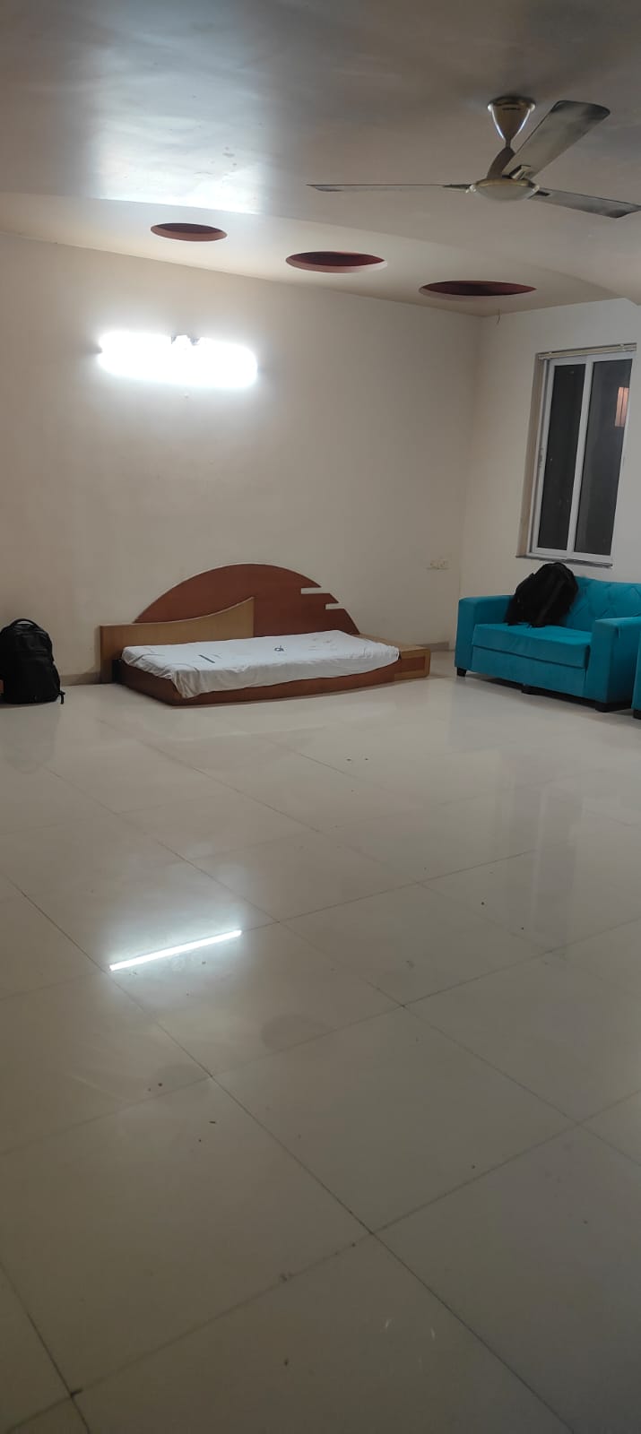 3 BHK 1800 Sq.Ft. Apartment in Pinnacle Brook Side