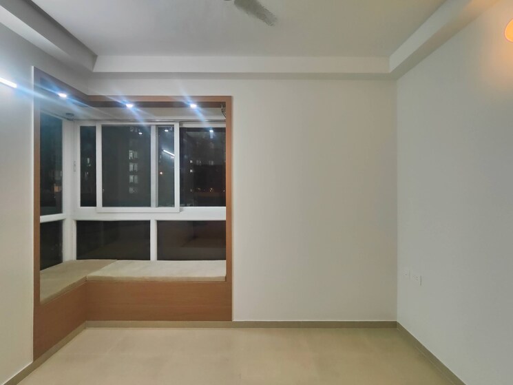 Room, bhartiya-nikoo-homes-phase-2 2 Bedroom 1080 Sq.Ft. Apartment In Thanisandra Main Road Bangalore 9622586