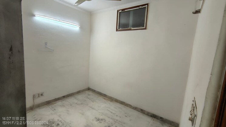 Room, khirki extension 2 Bedroom 1000 Sq.Ft. Builder Floor In Khirki Extension Delhi 9622609